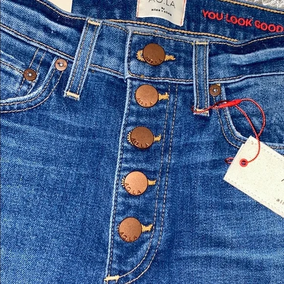 Alice + Olivia AO LA High Waisted rise button fly Ripped denim Skinny Jeans